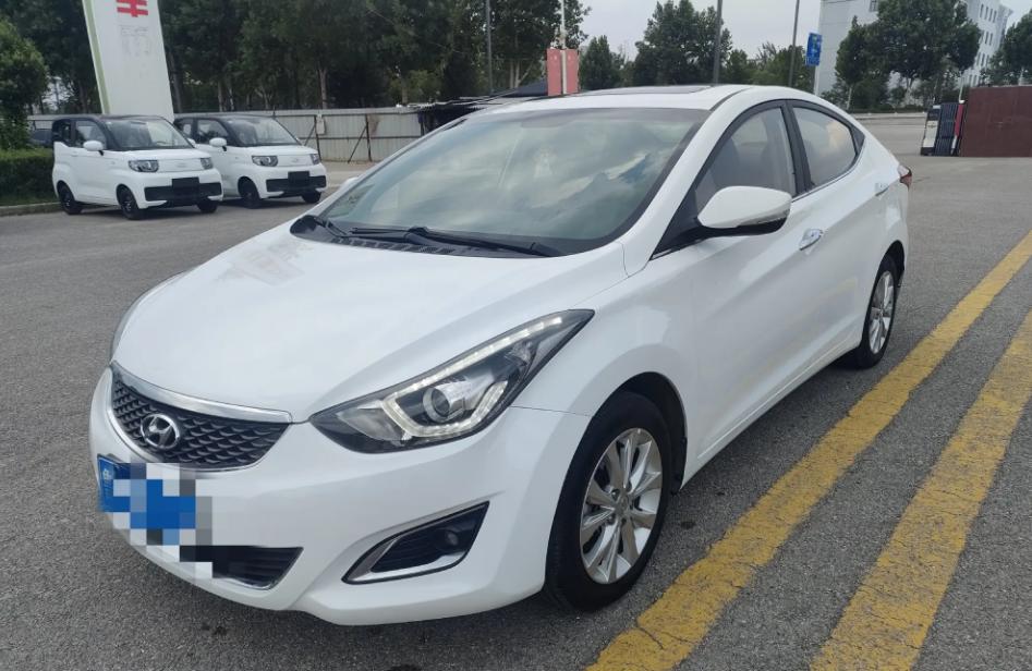 现代 朗动 2016款 1.6L 自动尊贵型 现代 朗动 2016款 1.6L 自动尊贵型